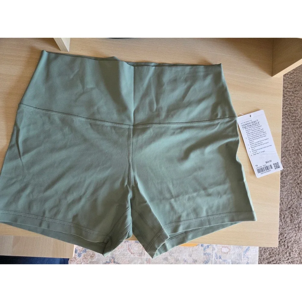 Lululemon Align High-Rise Short 4